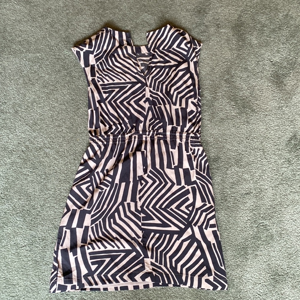 Blue & White Geometric Lined Pattern Dress - image 6